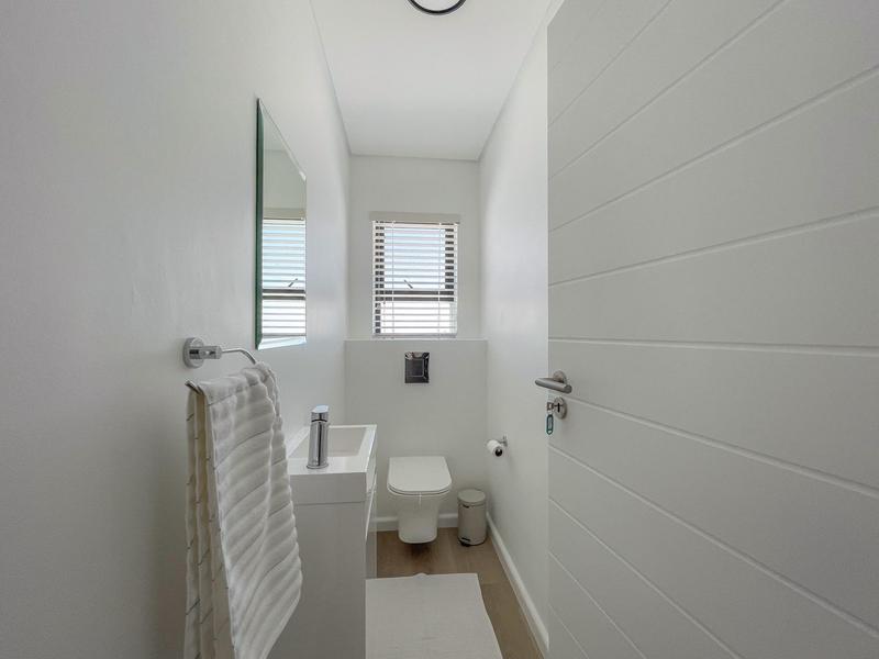 To Let 3 Bedroom Property for Rent in Hout Bay Western Cape